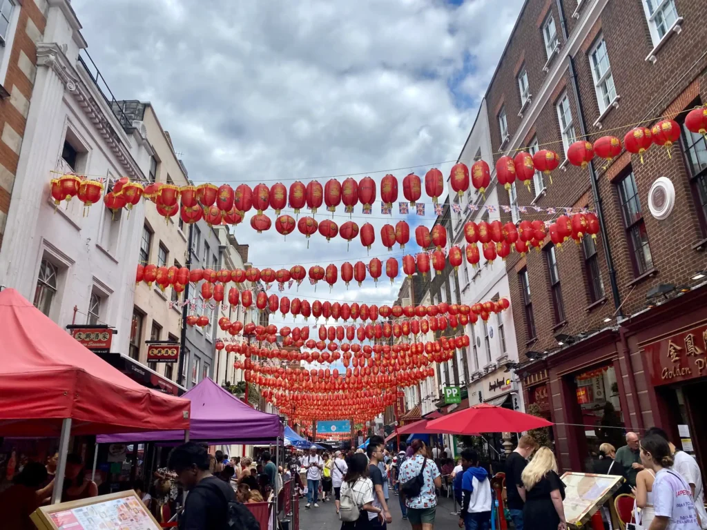chinatown lanterns 4 day london itinerary