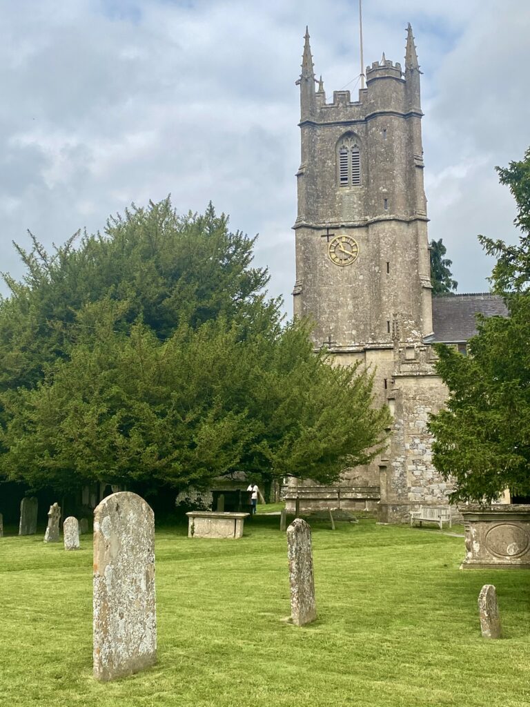 avebury stones stonehenge bath england cotswolds travel