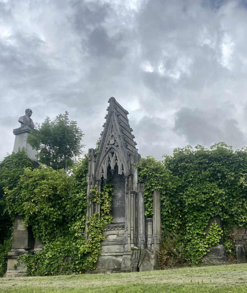 Scotland itinerary Glasgow Necropolis